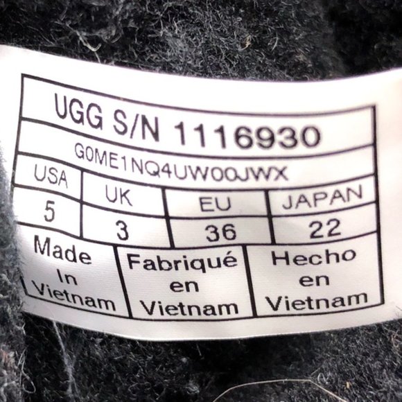 UGG Bailey Bow Swirl Sheepskin Winter Boots 5 - Picture 8 of 13